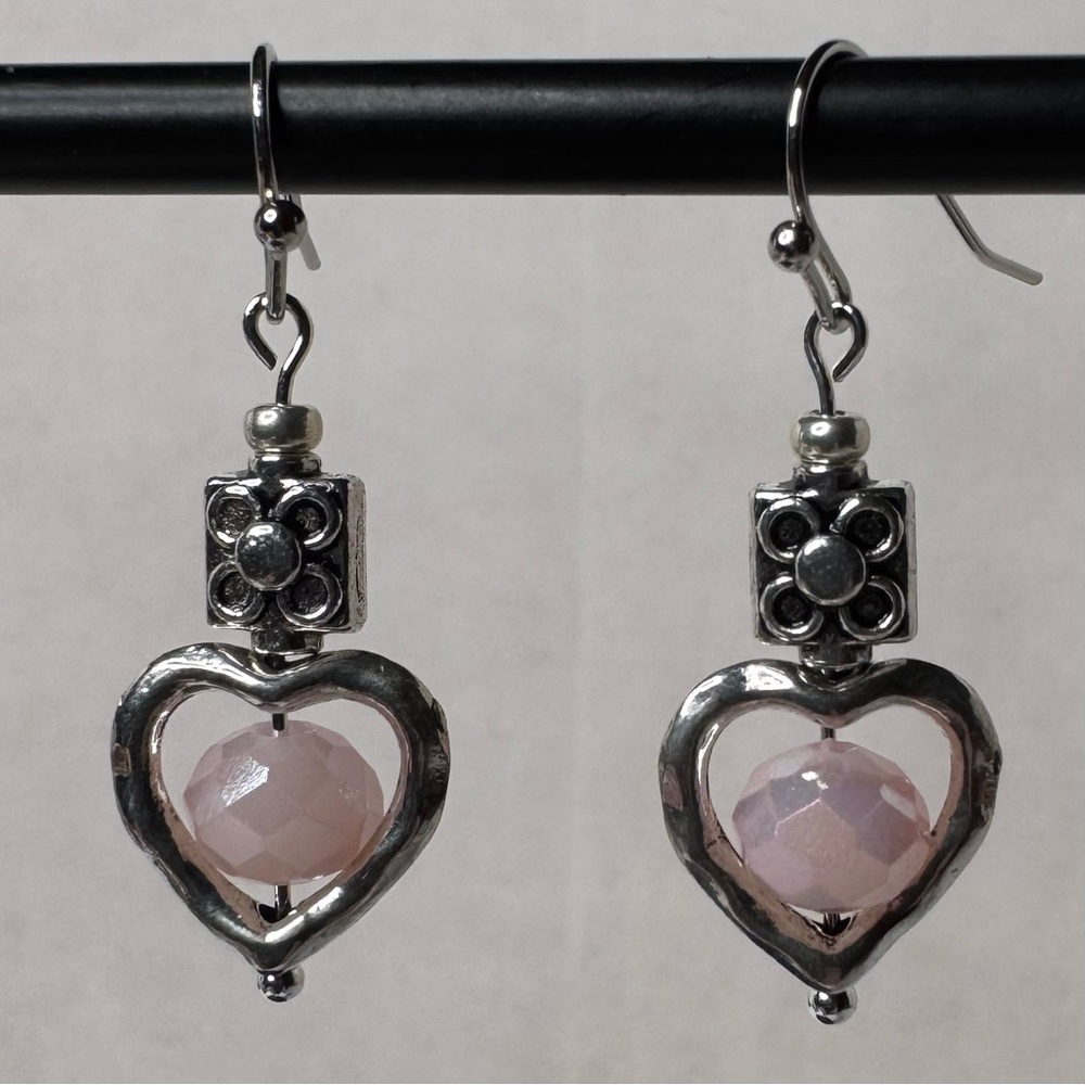HAND CRAFTED Floral Heart Earrings 1 1/2” Silver Pink NWT - Picture 13 of 13